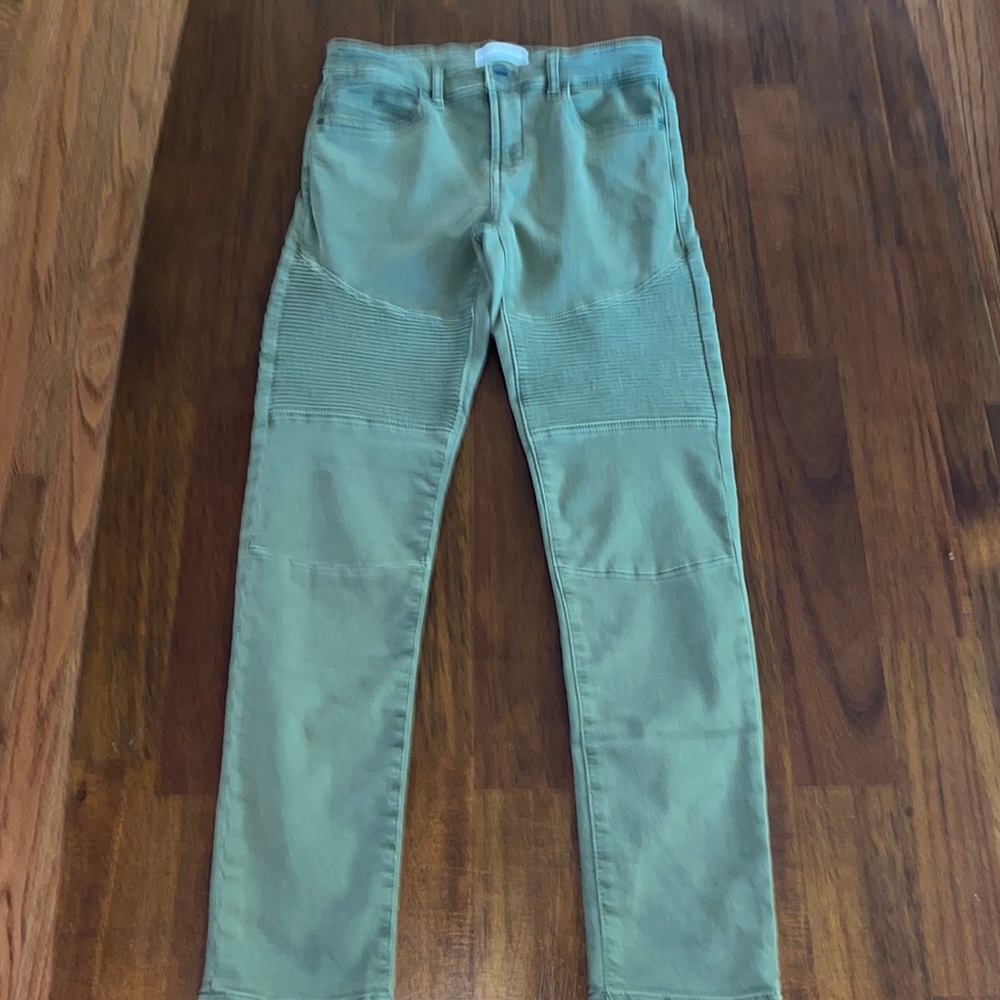 Zara Kids Keep Ready girls green pants. Size 11/12.
